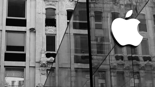 Apple : une amende colossale de 1 milliard de dollars par jour en...