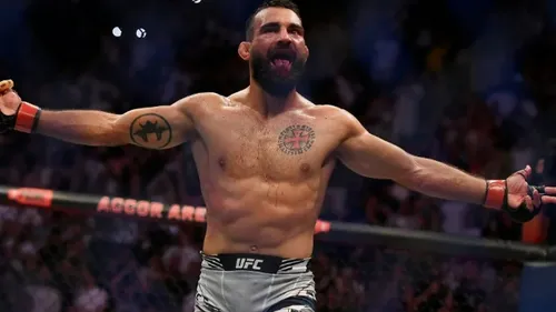 Benoît Saint Denis fait son prono sur le combat Makhachev et Poirier !