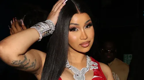 Cardi B annonce la sortie imminente de son nouvel album