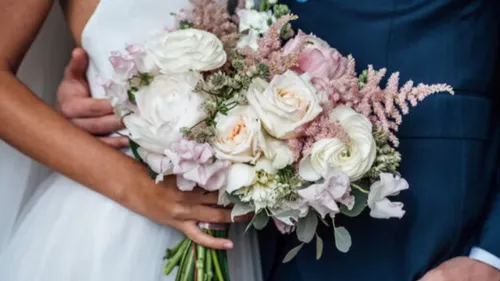 Cauchemar pour la mariée : son mariage se transforme en désastre...