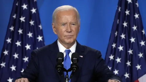 "Je vous promets que je vais bien": Joe Biden tente de rassurer
