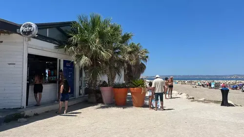 Conflit sur la plage Marseillaise : la ville s'oppose à la paillote...