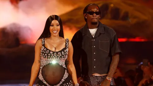 Offset accuse Cardi B de l'avoir trompé durant sa grossesse