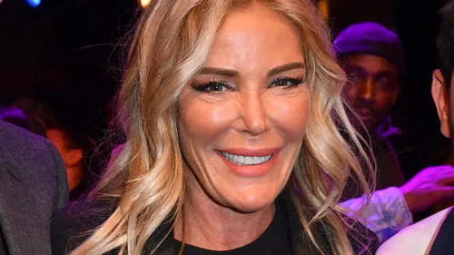 Ophélie Winter « défigurée » : les internautes sous le choc après...