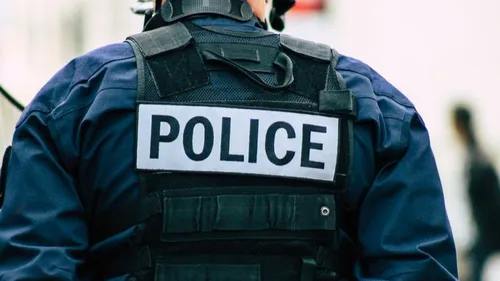 Ivre, elle balance un enfant de deux ans par la fenêtre