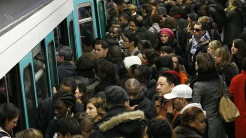 Entre altercations et insultes les Parisiens n'ont plus de patience...