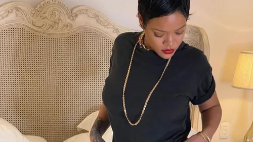 Rihanna enflamme la toile en Savage X Pride