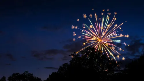 FÊTE NATIONALE : FEU D'ARTIFICE LE 13 JUILLET À BAYEUX