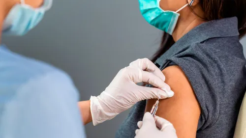 COVID 19 : vaccination à la salle Polinière à Vire