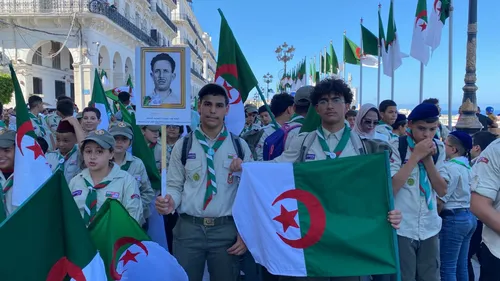 61e anniversaire de la fête de l'indépendance  de l’Algérie :...