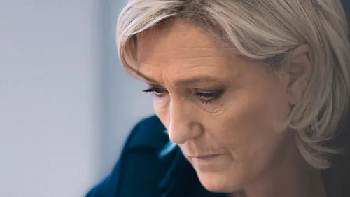Marine Le Pen condamnée à 4 ans de prison et 5 ans d’inéligibilité...