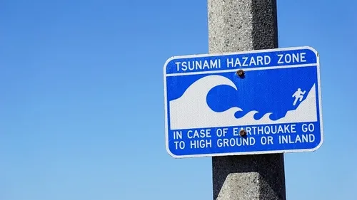 Alerte maximale au tsunami dans le Pacifique ! 