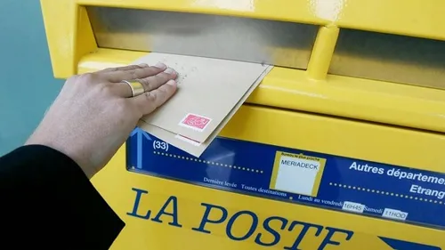 Le prix du timbre et des colis va augmenter, début 2026