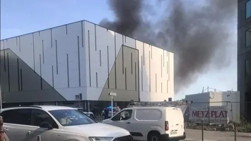 Metz. Des explosions et un incendie à proximité du Muse 