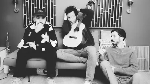 Bigflo, Oli & Vianney, trio gagnant avec "il faudrait"