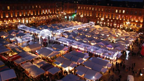 La magie de Noël arrive bientôt avec le marché de Noël à Toulouse