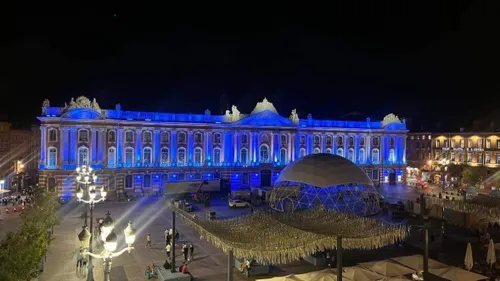 Le Capitole de Toulouse illuminé aux couleurs d'Israël