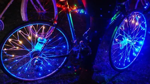 Une balade de Noël à vélo dans les rues de Toulouse 