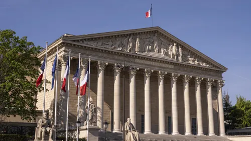 Début de l’examen du projet de loi de finances 2026