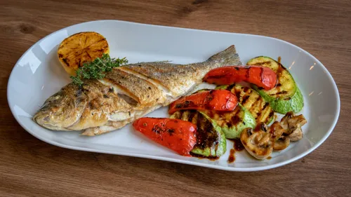 Bar grillé aux herbes