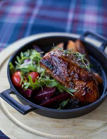 Magret de canard au romarin