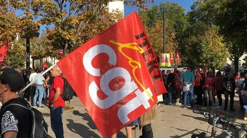 Les syndicats mobilisent encore les salariés de JTEKT 