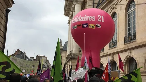 Plusieurs syndicats appellent à manifester pour la journée des...