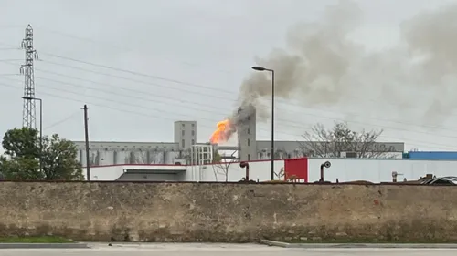 Feu à Beaune-Vignoles : évacuations en cours et danger d'effondrement