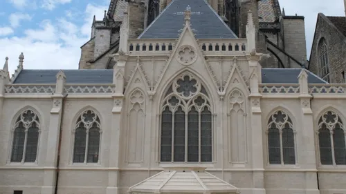 Dijon : la crypte de la cathédrale Saint-Bénigne rouvre ses portes