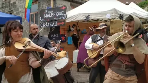 Balade musicale au château de Mâlain ce samedi