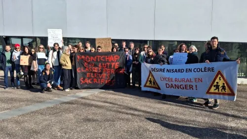 Les professeurs du lycée Montchapet maintiennent la pression 