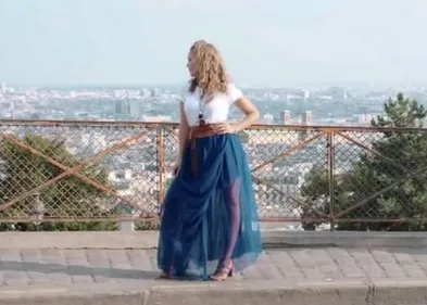 « Bienvenue à Paris » : l'hommage de Vitaa en images