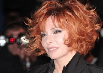 Découvrez le nouveau single de Mylène Farmer 