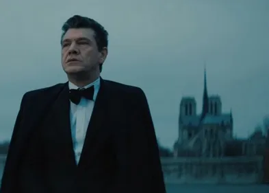 Marc Lavoine se met en scène, solitaire, dans un clip