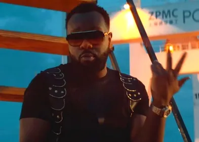 Maître Gims sort un tube pour régler ses comptes