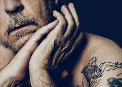 Après la chanson, Renaud veut reprendre la plume pour Charlie Hebdo