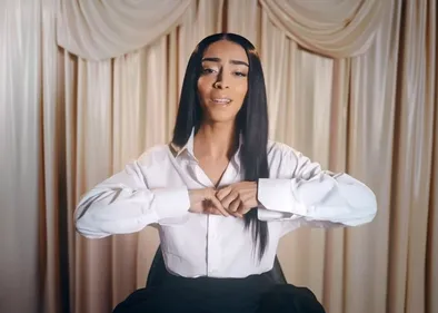 « Papa maman », la ballade poignante de Bilal Hassani