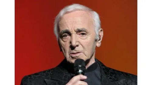 Charles Aznavour va donner son nom à un jardin des Champs-Élysées