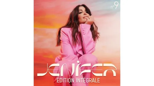 Jenifer annonce une réédition de son album « N°9 »