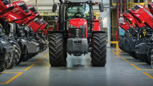 Le PDG d'AGCO démissionne le lendemain de son audition devant une...