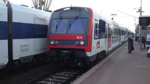 Le trafic doublement perturbé sur le RER C en Essonne