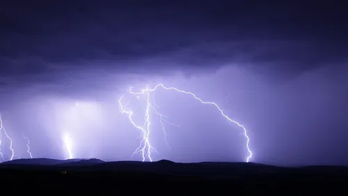 Le ciel des Yvelines zébré de presque 1.500 éclairs depuis janvier