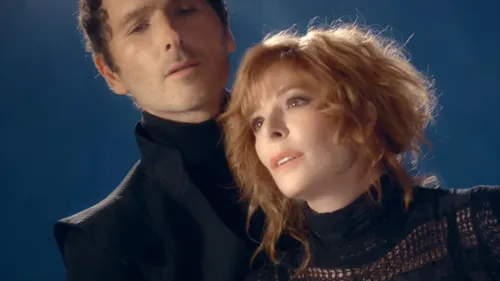 Un clip stellaire pour « Rayon vert » avec Mylène Farmer et AaRON 
