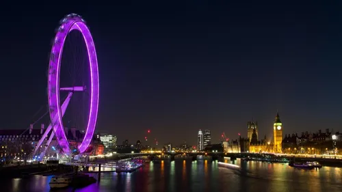Londres cherche à sauver ses quartiers de nuit