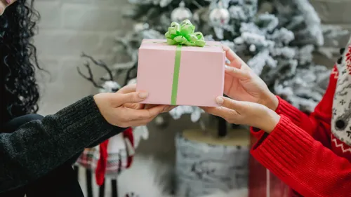 Maison FG : 50 radios digitales pour les fêtes de fin d'année !