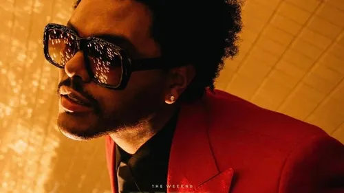 Blinding Lights de The Weeknd devient le titre le plus streamé au...