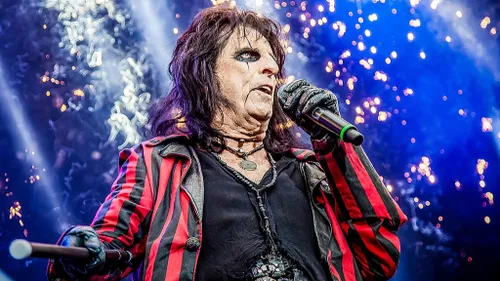 LA NOUVEAUTE DU 16-20 : Alice Cooper - “White Line Frankenstein”