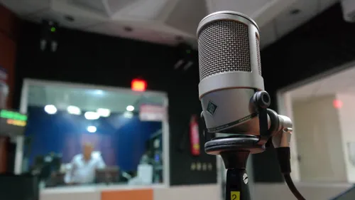 61% des jeunes font confiance à la radio pour s’informer