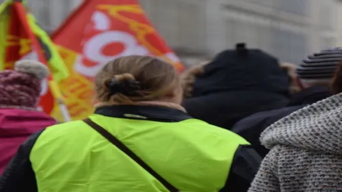 Salaires, retraites, chômage : les syndicats appellent à la grève...