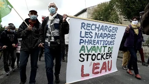 Vienne : les anti-bassines mobilisés à Saint-Sauvant